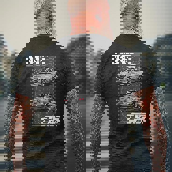 ドリフトカー ジャパニーズクラシックチューニングカー メンズTシャツ バックプリント 高齢者への贈り物