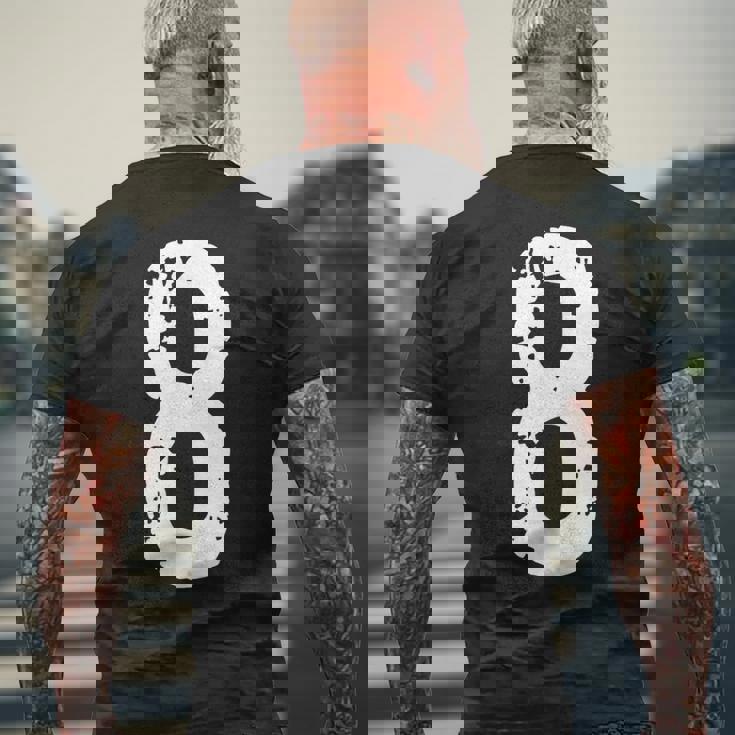 ナンバー8-ラッキーナンバーエイト メンズTシャツ バックプリント 高齢者への贈り物