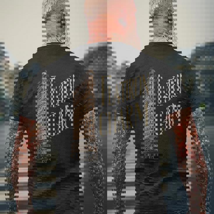 ニューヨークチャームフラットアイアンビルディング メンズTシャツ バックプリント 高齢者への贈り物