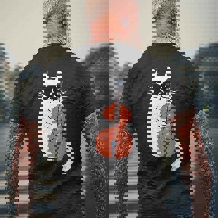 ネコとコントラバス 猫とサングラス ネコ好き 猫飼い コントラバス ウッドベース ダブルベース ジャズ音楽 ネコ 猫 メンズTシャツ バックプリント 高齢者への贈り物