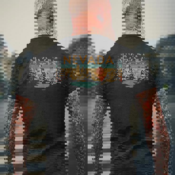 ネバダ州 メンズTシャツ バックプリント 高齢者への贈り物