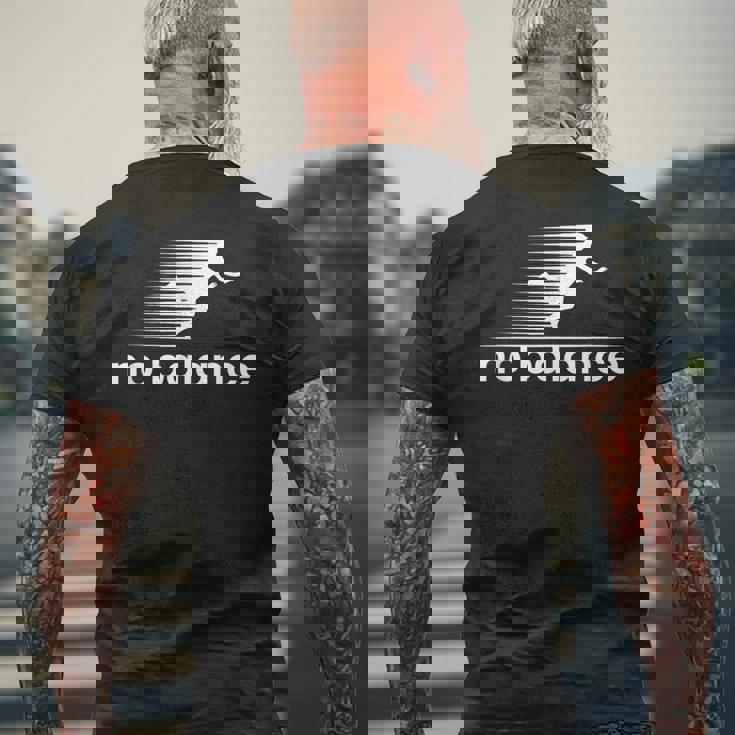 ノーバランスファニーランナー メンズTシャツ バックプリント 高齢者への贈り物