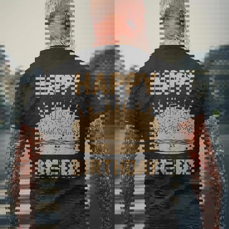 ハッピーバースデー-バースデーファニー メンズTシャツ バックプリント 高齢者への贈り物