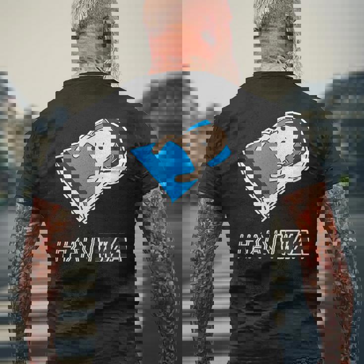 ハニワ くん 埴輪『古墳のベッド』【ゆるフレンズ】歴史土器 キャラクター かわいい イラスト メンズTシャツ バックプリント 高齢者への贈り物