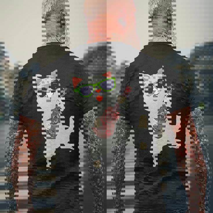 ハワイアンウケ猫遊びウクレレバッジポケット メンズTシャツ バックプリント 高齢者への贈り物