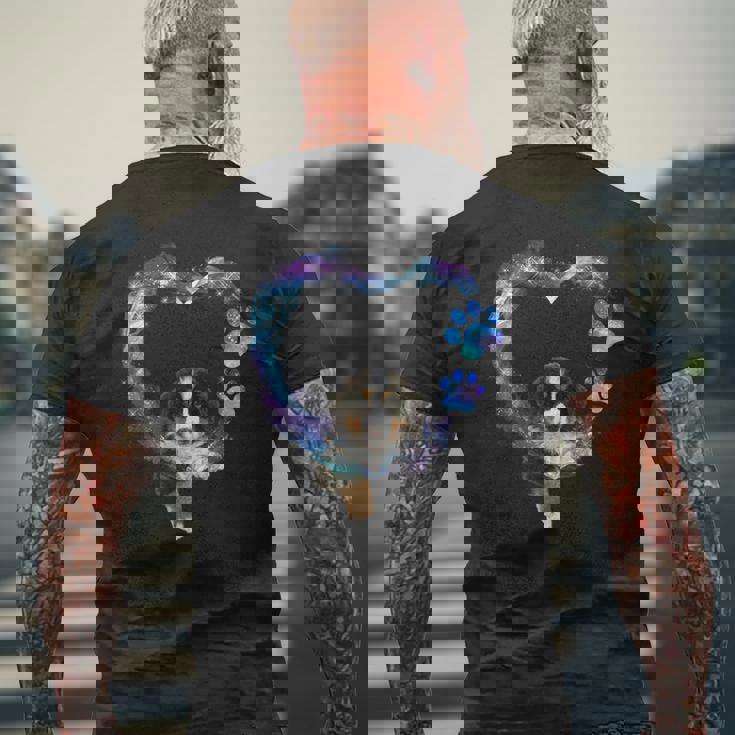 ハートの中の面白いバーニーズマウンテンドッグ メンズTシャツ バックプリント 高齢者への贈り物