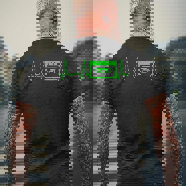 ハートビートカセットテープ メンズTシャツ バックプリント 高齢者への贈り物