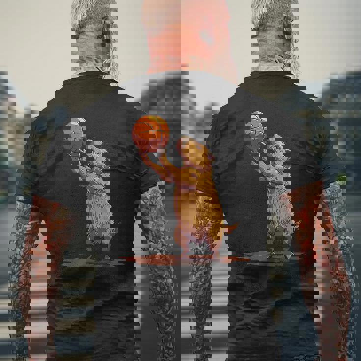 バスケットボール ドローイング バスケットボール 恋人 カピバラ 動物 アート メンズTシャツ バックプリント 高齢者への贈り物