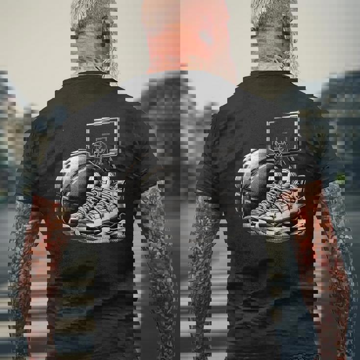 バスケットボール選手の夢 スニーカー ボール スラムダンク メンズTシャツ バックプリント 高齢者への贈り物