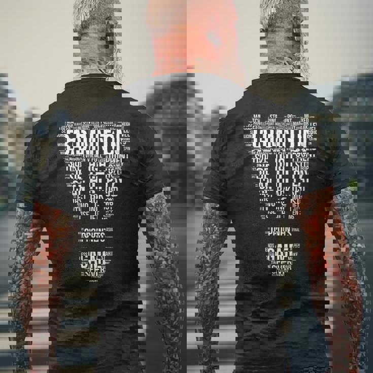 バドミントン用語 ワードクラウド バドミントンギフト バドミントンプレーヤー メンズTシャツ バックプリント 高齢者への贈り物