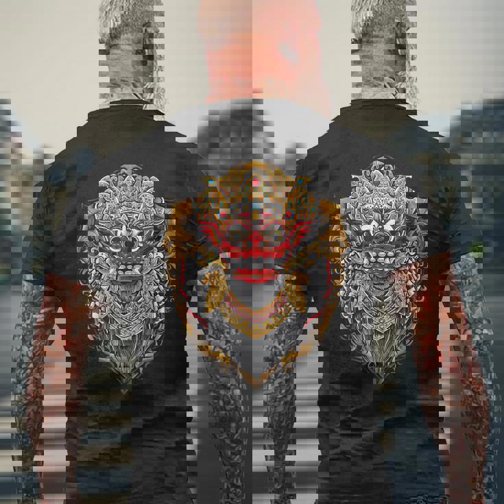 バリ島 バロンマスク バリの神話 邪悪な魔女 神殿 悪魔の女王 ガルダ 神 インドネシア 古い習慣 お土産 ウブド 伝統 メンズTシャツ バックプリント 高齢者への贈り物