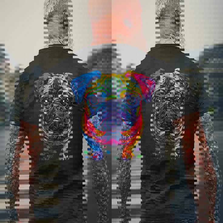 パグ犬 カラフルカラー ポップアート レインボー カーリン キュート パグ メンズTシャツ バックプリント 高齢者への贈り物