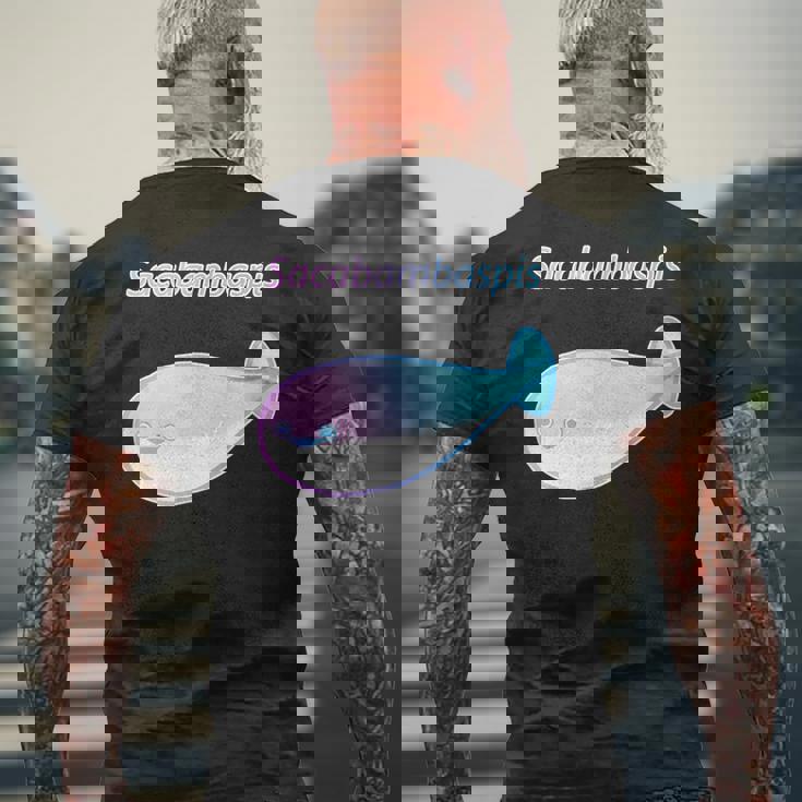 パステルカラーのサカバンバスピス おもしろ ネタ かわいい プレセント メンズTシャツ バックプリント 高齢者への贈り物