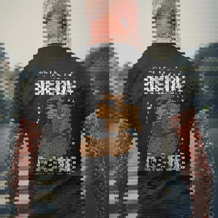 パパになって初めての誕生日 パパ お父さん 父 パーティー 誕生日 メンズTシャツ バックプリント 高齢者への贈り物