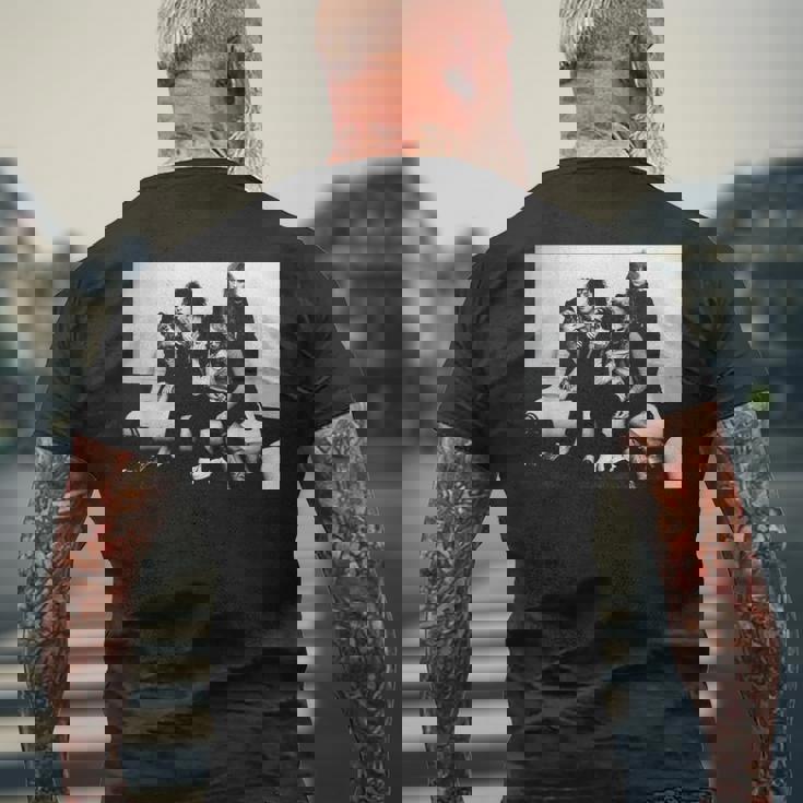 パンク・ロック・バンド ニューヨーク・ドールズ 1973 メンズTシャツ バックプリント 高齢者への贈り物