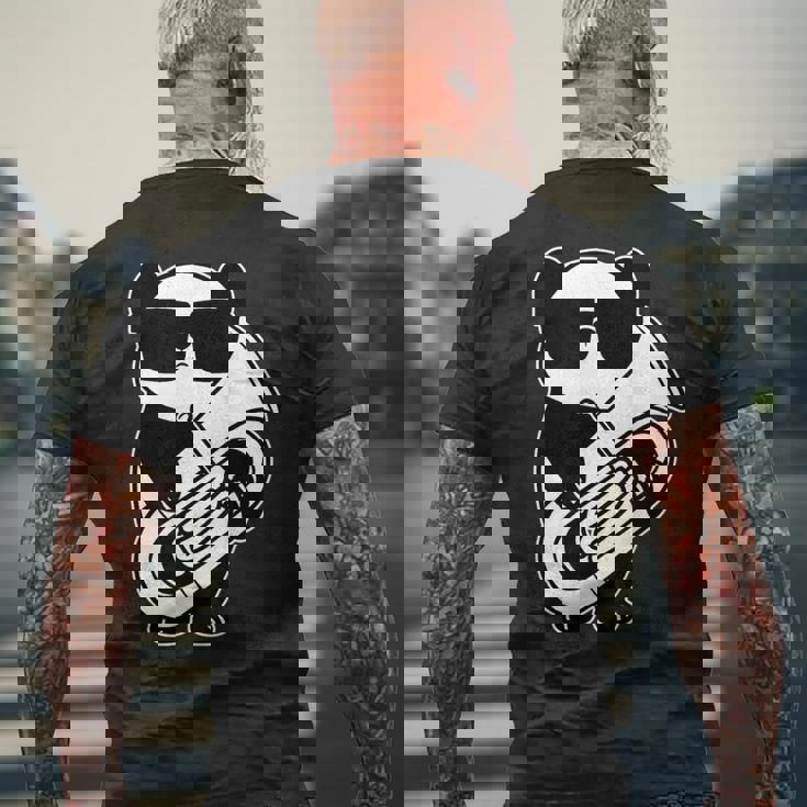 パンダとチューバ楽器チューブ メンズTシャツ バックプリント 高齢者への贈り物