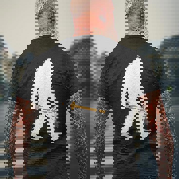 ビッグフット 剣道武道サスカッチ 日本忍井 メンズTシャツ バックプリント 高齢者への贈り物