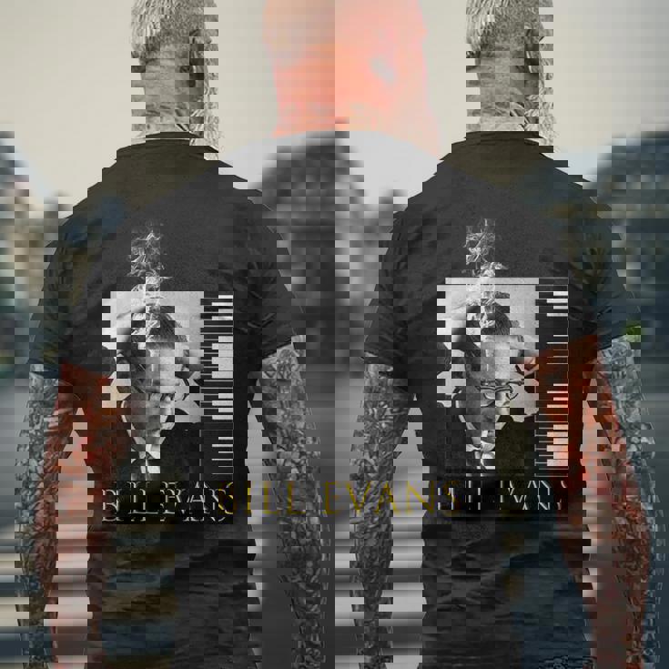 ビルエバンス_001 メンズTシャツ バックプリント 高齢者への贈り物