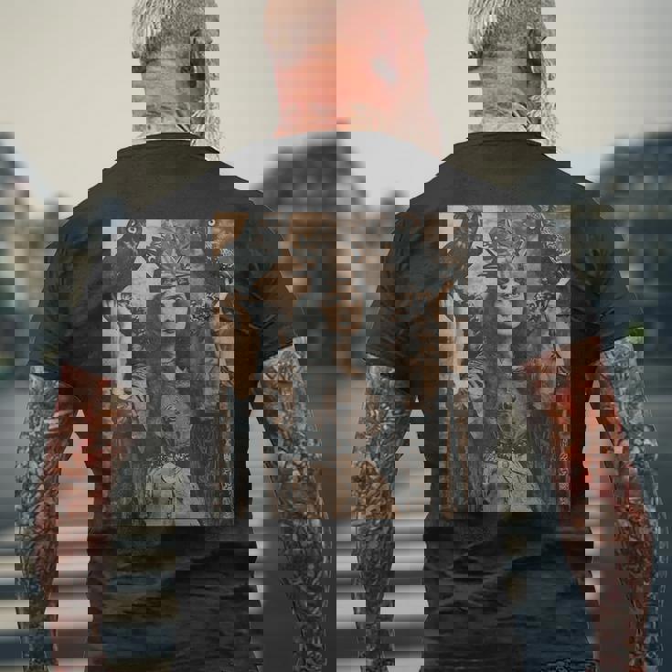 ビンテージ魔女魔女魔術師と猛禽フクロウ鳥ゴスゴシック。 メンズTシャツ バックプリント 高齢者への贈り物