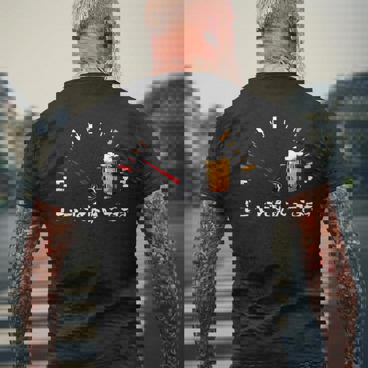 ビールで動いてます 酒 メンズ おもしろ 筆文字 面白い 服 オリジナル おもしろグッズ 文字 ネタ ビール愛好者の誇り メンズTシャツ バックプリント 高齢者への贈り物