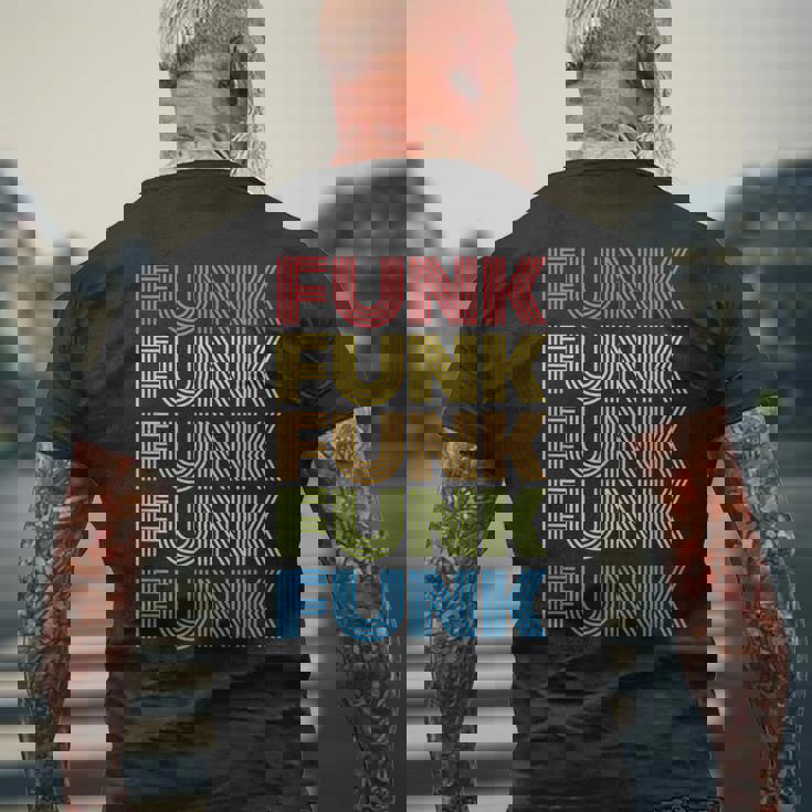 ファンキー70年代80年代レトロオールドスクールファンク メンズTシャツ バックプリント 高齢者への贈り物