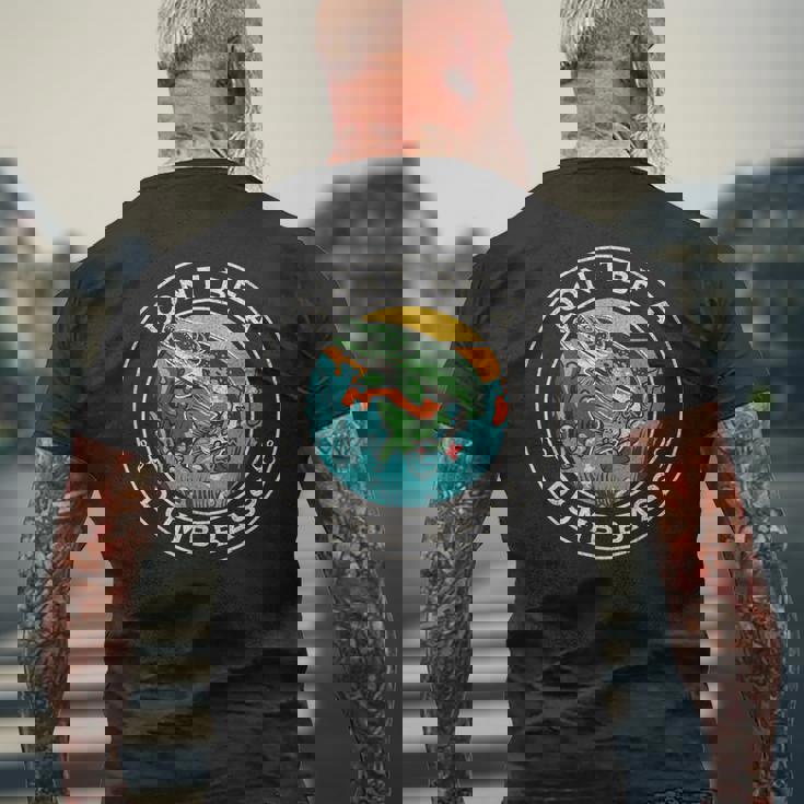 フィッシングティー、Dont Be Dumb Bass Dad メンズTシャツ バックプリント 高齢者への贈り物