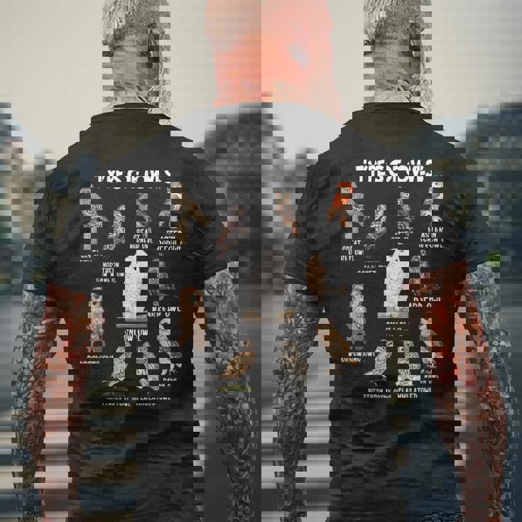 フクロウの種類 教育コレクション かわいいフクロウ愛好家 面白い メンズTシャツ バックプリント 高齢者への贈り物