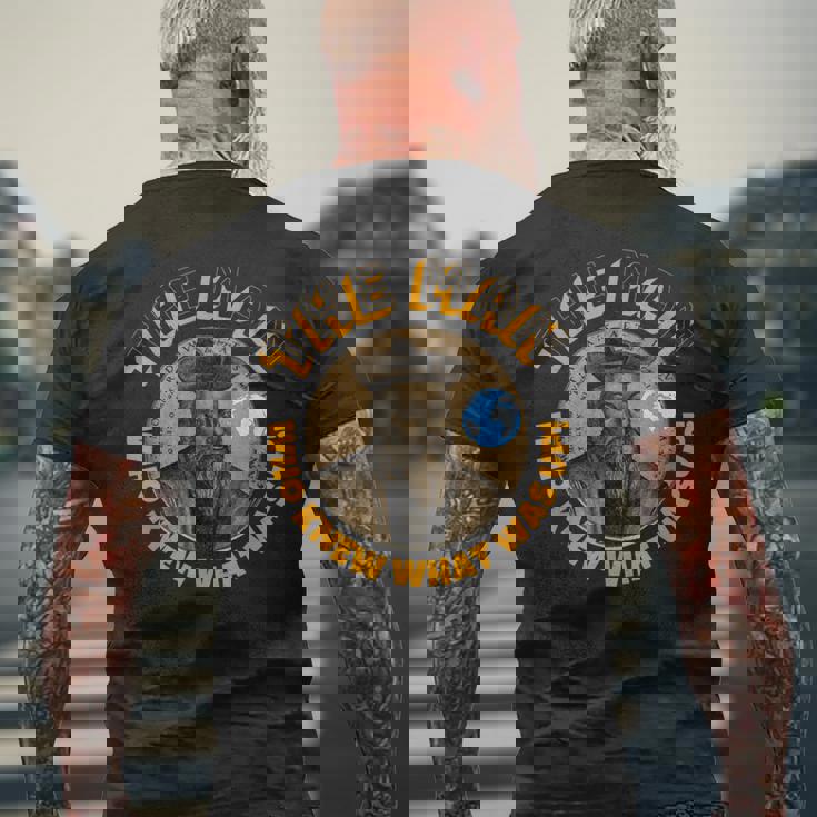 フランスの預言者ギフト ノストラダムスの歴史 歴史教師 メンズTシャツ バックプリント 高齢者への贈り物