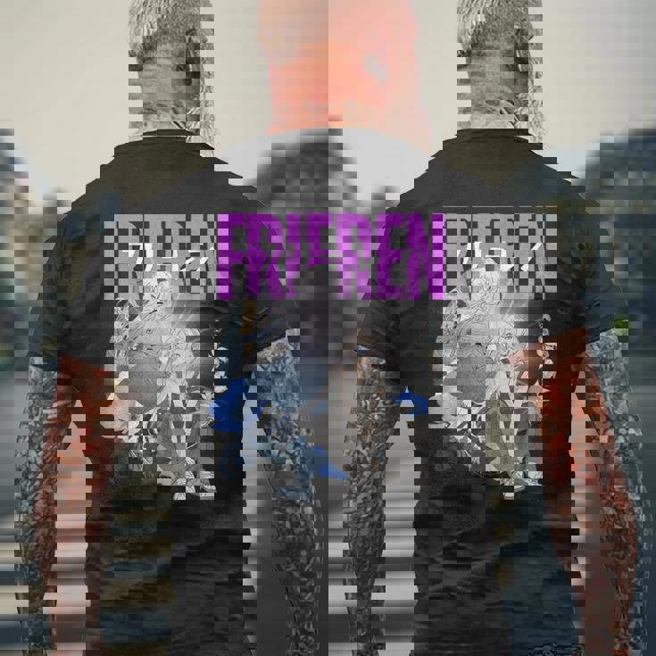 フリーレンと一緒にネモフィラの花園でくつろぐ時間。 メンズTシャツ バックプリント 高齢者への贈り物