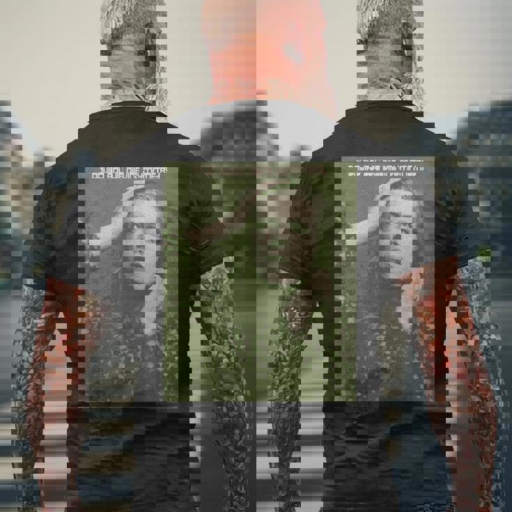 ブライアン・ウォードによるデヴィッド・ボウイの神の対称写真。 メンズTシャツ バックプリント 高齢者への贈り物