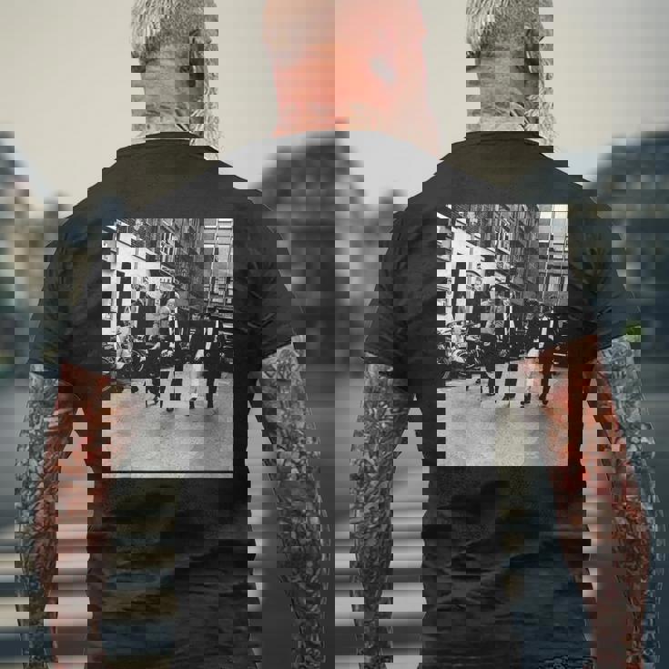 ブルース・バンド ザ・ヤードバーズ ウィズ エリック・クラプトン 1965 メンズTシャツ バックプリント 高齢者への贈り物