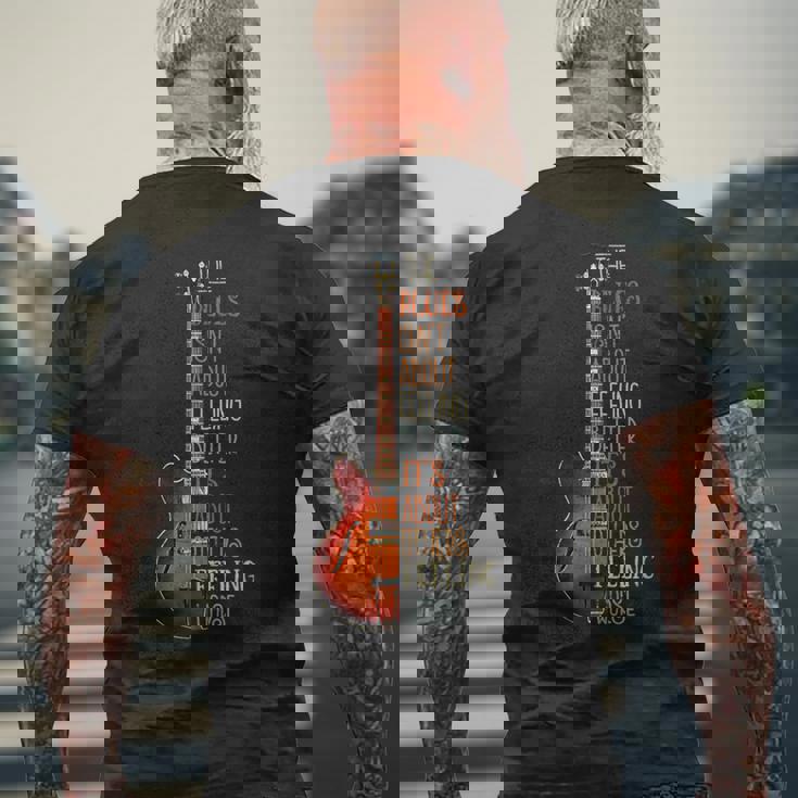 ブルース音楽ギターギタリストのギタリストのためのおかしいギフト メンズTシャツ バックプリント 高齢者への贈り物