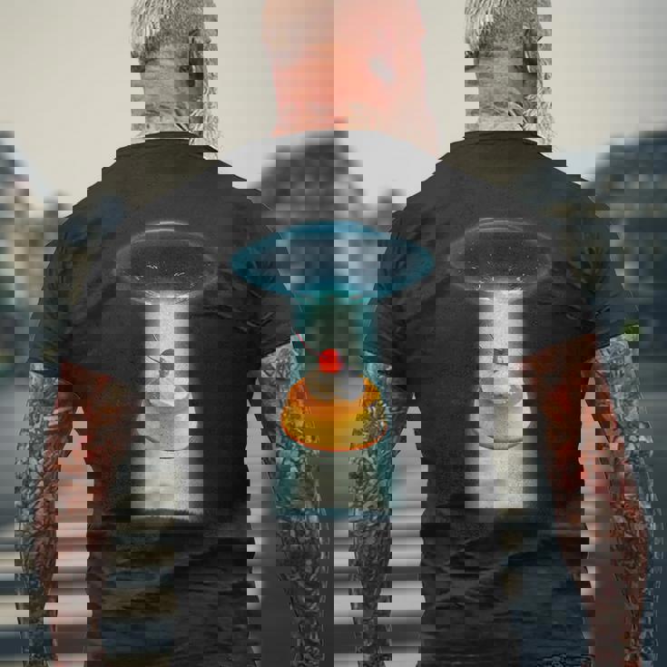 プリン Ufo 面白いtシャツ 食べ物 ダイエット 減量 メンズ おもしろ 面白い 服 オリジナル グッズ ネタ メンズTシャツ バックプリント 高齢者への贈り物