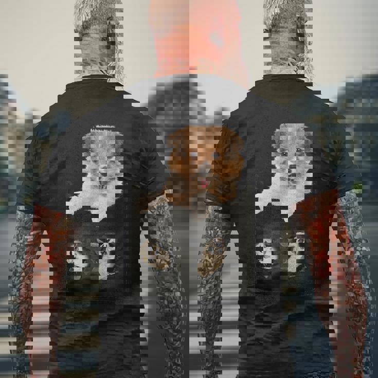 プリントポケットに入ったコリー犬 犬好きに面白い メンズTシャツ バックプリント 高齢者への贈り物