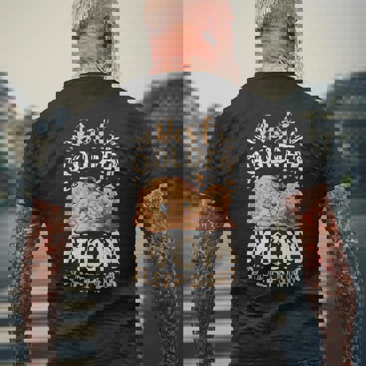 ベスト・ゴールデン・ママ、子犬とゴールデン・レトリーバー メンズTシャツ バックプリント 高齢者への贈り物