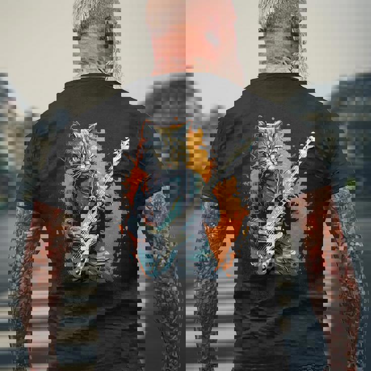 ベースギター 音楽 猫 ギターを弾く メンズTシャツ バックプリント 高齢者への贈り物