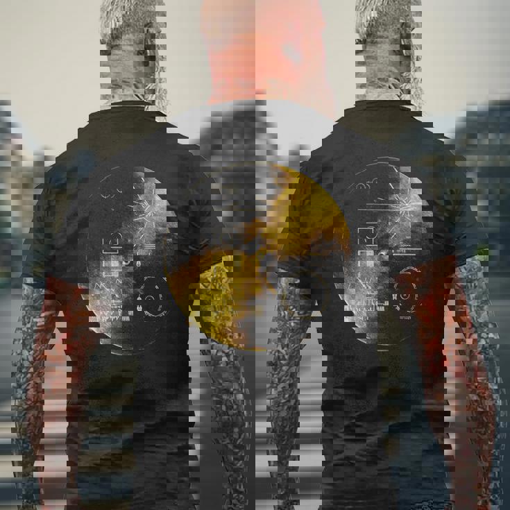 ボイジャー ゴールデンレコード メンズTシャツ バックプリント 高齢者への贈り物