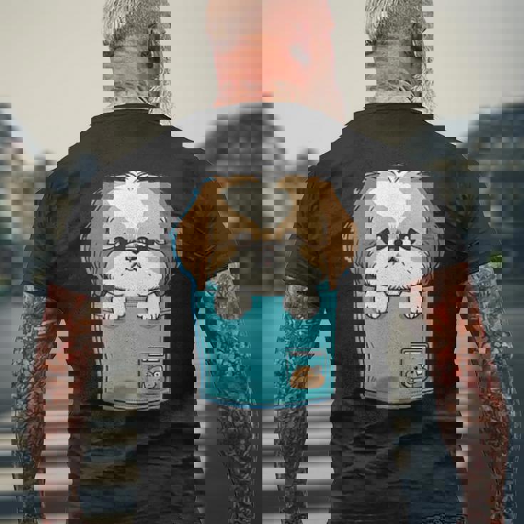 ポケット犬好きにはたまらないシーズー犬 メンズTシャツ バックプリント 高齢者への贈り物