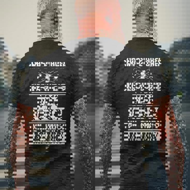 マックス・マンシー いつも自分らしくゲームデー メンズTシャツ バックプリント 高齢者への贈り物