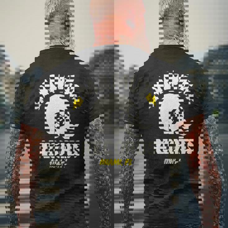 マムート・レコード メンズTシャツ バックプリント 高齢者への贈り物