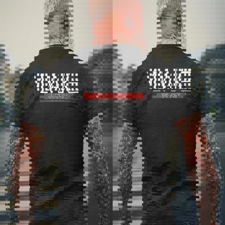 ミルウォーキー ウィスコンシン お土産 ヴィンテージ ウィスコンシン ミルウォーキー メンズTシャツ バックプリント 高齢者への贈り物