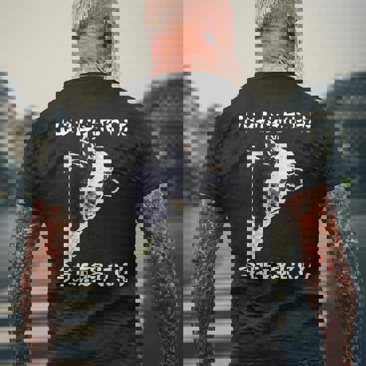 ムシャムシャしてやった今は反芻している ギャグ オヤジギャグ ジョーク お笑い 牛 ジョーク ツッコミ ネタ おもしろ メンズTシャツ バックプリント 高齢者への贈り物