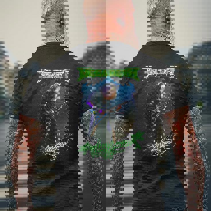 メガデス デイブ・マステイン。 メンズTシャツ バックプリント 高齢者への贈り物