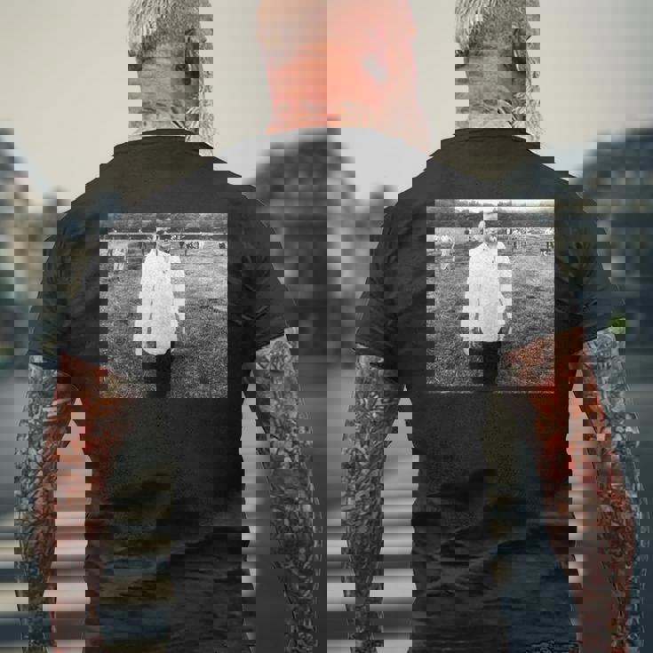 モンスターホラー 映画 ハロウィン ナイト ゾンビ リビング デッド メンズTシャツ バックプリント 高齢者への贈り物