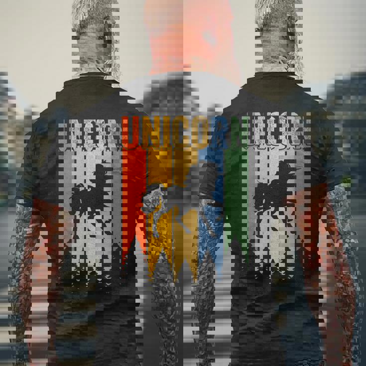 ユニコーン ユニコーン グッズ メンズTシャツ バックプリント 高齢者への贈り物