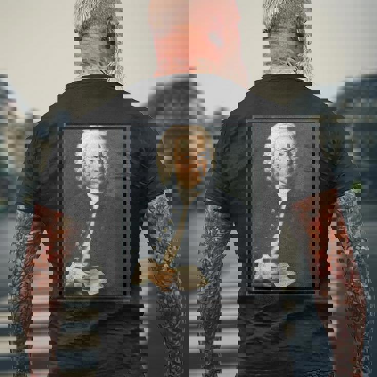 ヨハン・セバスチャン・バッハの絵画の肖像画1748 メンズTシャツ バックプリント 高齢者への贈り物