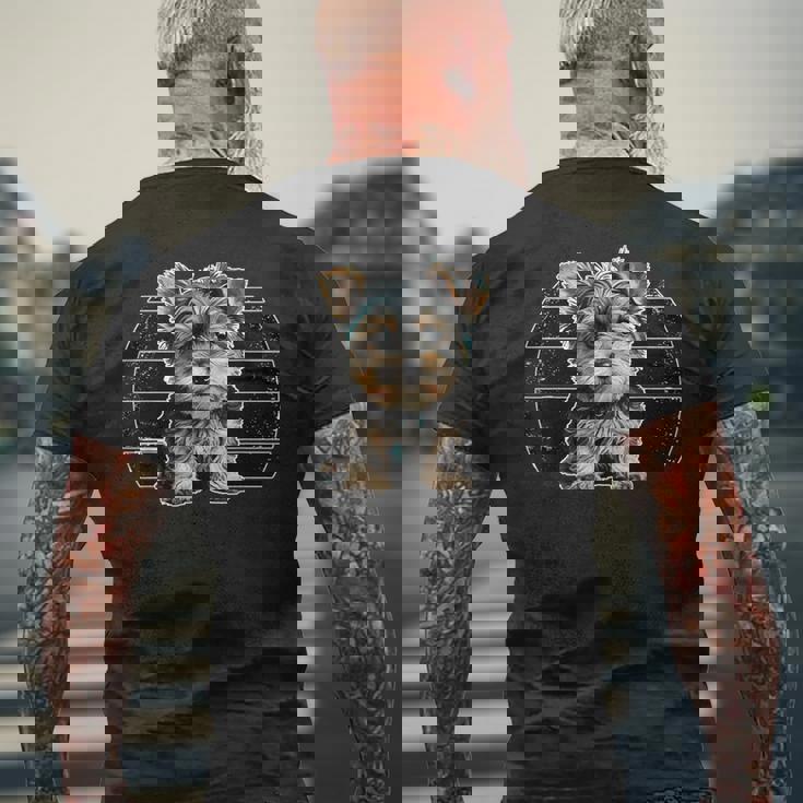 ヨークシャーテリア犬 ポップアート 誇り高きヨーキー 犬好き オーナー メンズTシャツ バックプリント 高齢者への贈り物