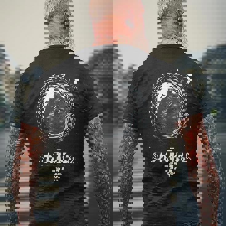 ライカ 1957 ソビエト連邦 メンズTシャツ バックプリント 高齢者への贈り物