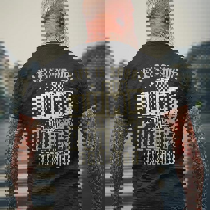 ライフ イズ ショート ラン ジャンプ アンド ロール 派手なフリーランニング パルクール メンズTシャツ バックプリント 高齢者への贈り物