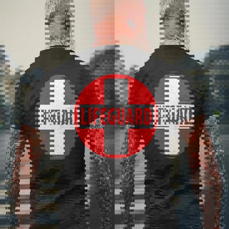 ライフガード、ベーシック。 メンズTシャツ バックプリント 高齢者への贈り物